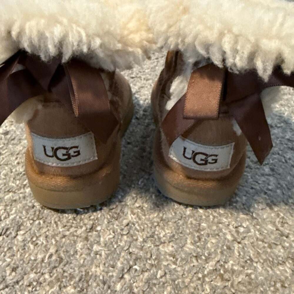 UGG Toddler Mini Bailey Bow II Boots, Brown